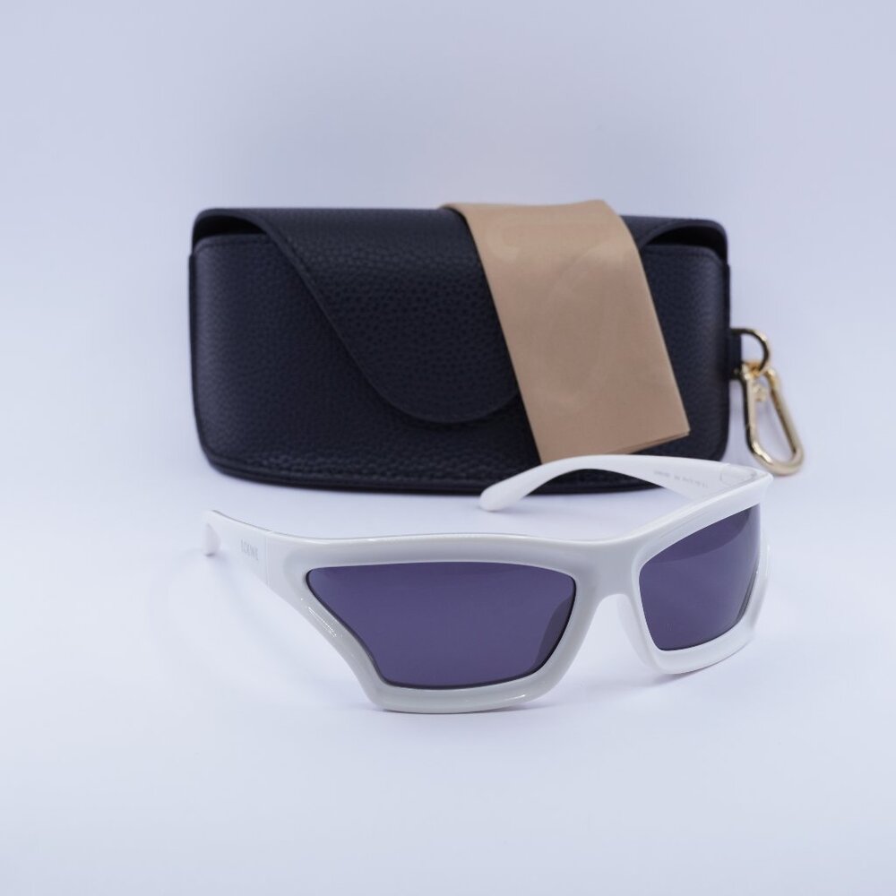 Loewe LW40143U 25A Geometric Sunglasses – Ivory\Grey
